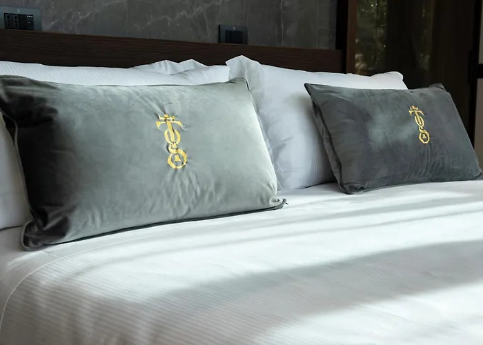 Luxe hotel: Gold Tower Lifestyle Hotel